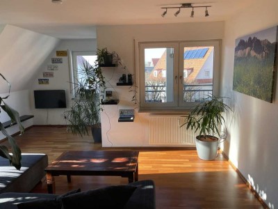 3-Zimmer Maisonette Wohnung, zentral gelegen in Herrenberg / Kayh