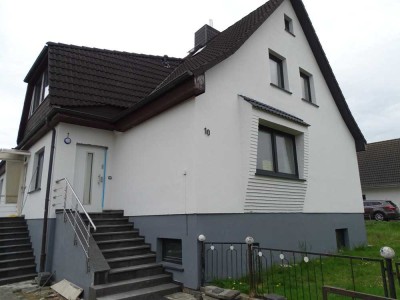 Doppelhaushälfte in ruhiger Lage sucht neuen Mieter!