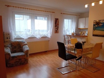 1,5-Zimmer-Erdgeschosswohnung mit Garage in Sulzbach (Taunus)