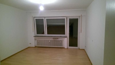 Helle 3-Zimmer-Wohnung mit 2 Balkonen in Karlsruhe - frei ab 01.09.
