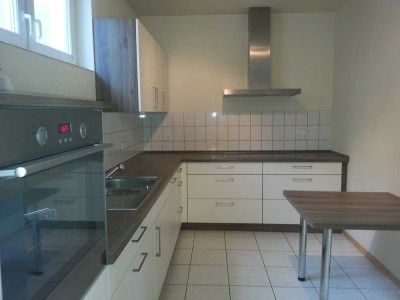 Helle, großzügige Wohnung in schöner ruhiger Waldrandlage