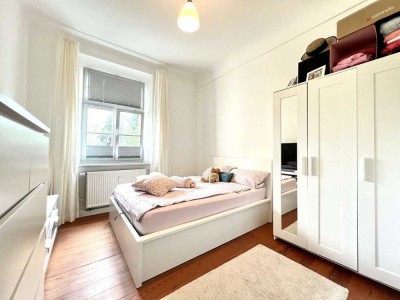 Charmante 2-Zimmer Wohnung mit besonderem Flair in zentraler Lage