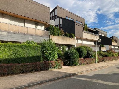 2-Zi Eigentumswohnung in attraktiver Lage: 81 m² , ca. 15 m² Balkon, Garage
