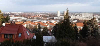 2-Familienhaus mit unverbaubarem Blick