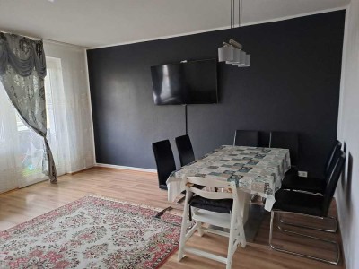 Helle 2-Zimmer Wohnung im 3. OG in Bergheim