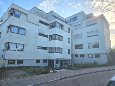 Gemütliche 2,5-Zi-Whg mit 2 Balkonen und Garage in ruhiger Lage
