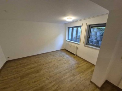 Frisch renovierte 2 Zimmer Wohnung in Durlach