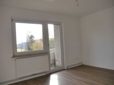 ﻿Schöne 3-Zimmer-Wohnung mit Tageslichtbad und Balkon in Hanau-Großauheim zu vermieten