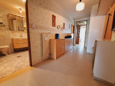 360 Tour / 3-Zimmer-Loggia-Neubauwohnung in adretter Grünlage