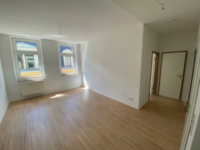 Wunderschöne, sonnige 2-Raum-Wohnung in der Fussgängerzone in Greiz