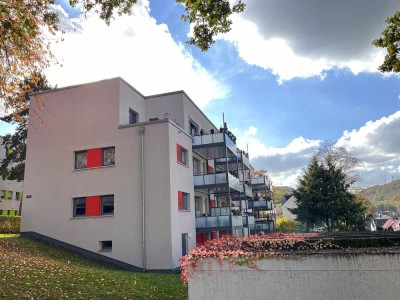 hwg Plus - Modernisierte Etagenwohnung in grüner Lage mit Balkon!