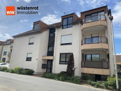 2-Zi.-EG.-Wohnung, Balkon plus
Stellplatz in ruhiger Wohnlage