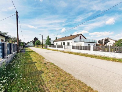 ++TOP-Deal++ Seltene Gelegenheit! Bezugsfertiges Einfamilienhaus auf 898 m2 Grundstück - großer Garten! Sehr ruhig und ZENTRAL gelegen mit eigene Garage! TOP Potenzial +++