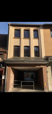 Schöne 3-Zimmer-Maisonette-Wohnung mit Balkon in Königslutter am Elm