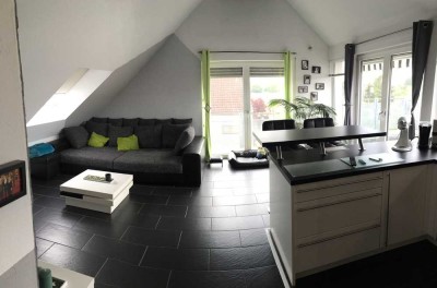 Moderne & helle 3-Zimmer-Dachgeschosswohnung mit Dachterrasse – direkt am Naherholungsgebiet