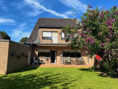 ** Zweifamilienhaus in ruhiger Wohnlage sucht neuen Eigentümer **