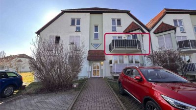 Schicke 2 Zimmer ETW mit Balkon und inkl. PKW Stellplatz + neue Heizung 2022