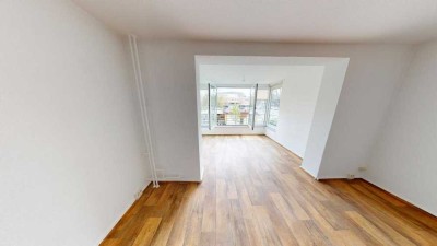 Großzügige 3-Raum-Wohnung Wintergarten