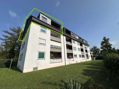 ruhige 3 1/2 Zimmerwohnung mit Loggia/Balkon