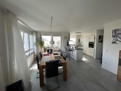 Attraktive 3,5-Zimmer Maisonette-Wohnung (möbliert mit  Küchenausstattung)