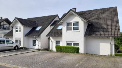 Schöne 3,5-Zimmer-EG-Wohnung mit grosser Terrasse und Garten in Nümbrecht