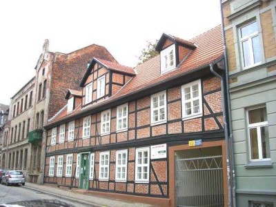Schöne 1 Zimmer-Wohnung in der Bergstraße zu mieten!