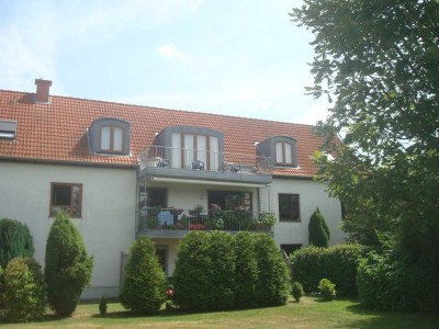 Terrassen-Wohnung mit überdachtem Carport in Braunschweig Völkenrode, Blick ins Grüne, Südwestlage