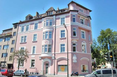 D-Pempelfort, 3-Zimmer-Wohnung im Jugendstil-Altbau in D-Derendorf