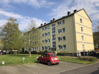 Frisch renovierte 3,5 Zimmer mit Balkon und Stellplatz in Rumeln