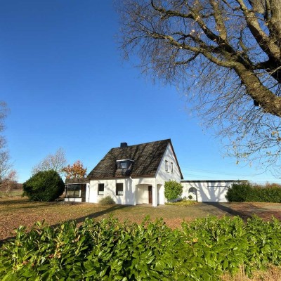 Familienidylle im Grünen – Charmantes Einfamilienhaus mit großem Garten in Moorrege