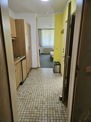 Schöne 1-Zimmer-Wohnung mit Balkon und Einbauküche in Vohenstrauß