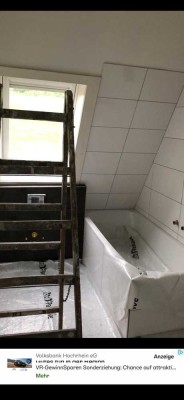 Moderne 4‑Zimmer Dachgeschosswohnung mit Balkon in Küssaberg