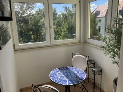 Möblierte 2-Zimmer-Wohnung am Auwald sucht Nachmieter:in