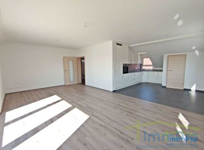 Penthousewohnung in Dreifamilienhaus - modern und exklusiv
