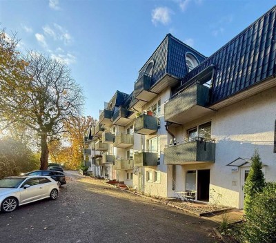 Bezugsfreie 2-Zimmer-Whg. mit 2 Balkonen und Garage // Rendsburger Landstraße, Kiel