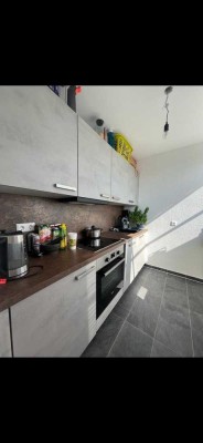 Stilvolle 1,5-Zimmer-Penthouse-Wohnung mit Einbauküche in Villingen-Schwenningen