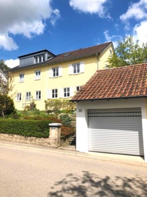 � Charmante DHH in bester Stadtlage von Rottweil mit Garten, Garage und guter Ausstattung