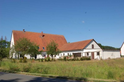 Mehrfamilienhaus mit großem Grundstück und Entwicklungspotenzial in Stemwede