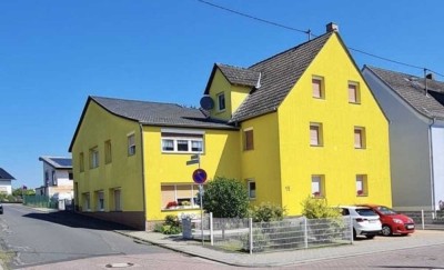 Saniertes Mehrfamilienhaus mit fünf Wohneinheiten in ruhiger Lage von Pohlheim!