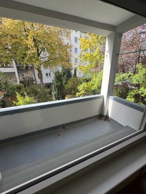 Gartenfreunde aufgepasst!
3-Zi.-Hochparterre mit exklusiver Gartennutzung  mitten in Bornheim/Ostend