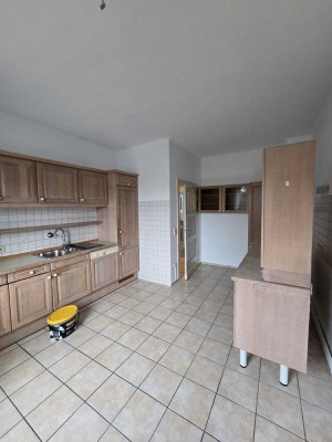 500 € - 82 m² - 2.5 Zi.