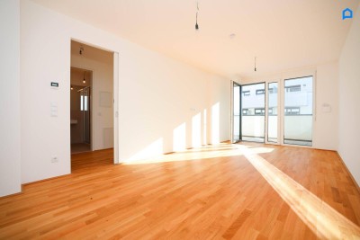 ERSTBEZUG ,Modernes 2-Zimmer-Apartment mit Balkon im 6. OG plus 12m² Balkon