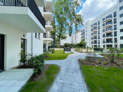 *** NEUBAU IM SÜDEN * Familienoase * 4 RaumWohnung * 2 Badezimmer * Terrasse 15.10.2025 ***
