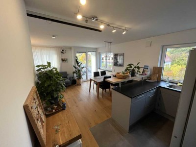 Möblierte 3-Zimmer-Wohnung (62 m²) mit Balkon, Tiefgarage & Keller – ALL-INCLUSIVE