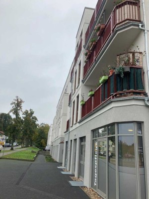 Zentral am Bahnhof Dallgow-Döberitz, 1.OG, 2 Zimmer, 53 qm, Balkon und Aufzug
