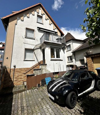 ***Charmantes Einfamilienhaus mit Potential***