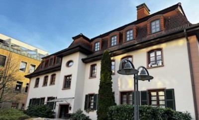 Schicke 2-Zimmer Wohnung mit Garage in Bad Homburg