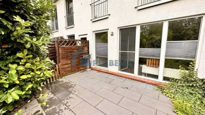 Kleine Hinterhaushälfte- 3- Zimmer- Maisonettewohnung mit eigener Terrasse, Einbauküche & Wannenbad