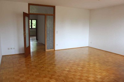 Attraktive und modernisierte 2-Zimmer-Wohnung mit Einbauküche in Hannover