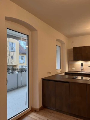 Moderne 3-Zimmer-Wohnung mit Balkon und Einbauküche in Toplage im Berggebiet